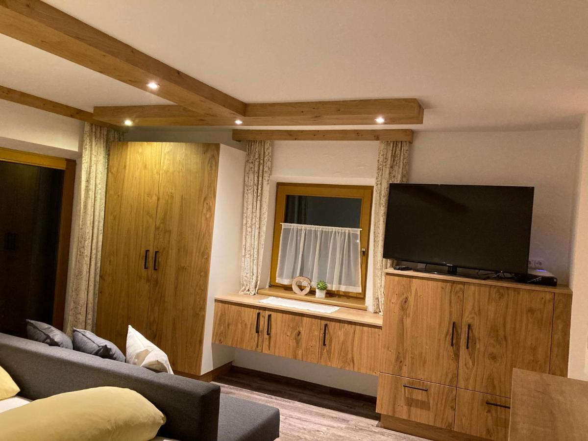 Haus Holzer Apartment Kals am Grossglockner Luaran gambar