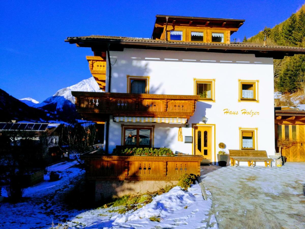 Haus Holzer Apartment Kals am Grossglockner Luaran gambar